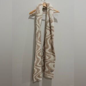 Elegant Cream and Tan Patterned Scarf